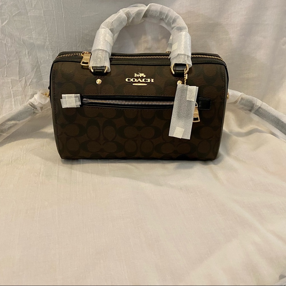 NWT - Coach